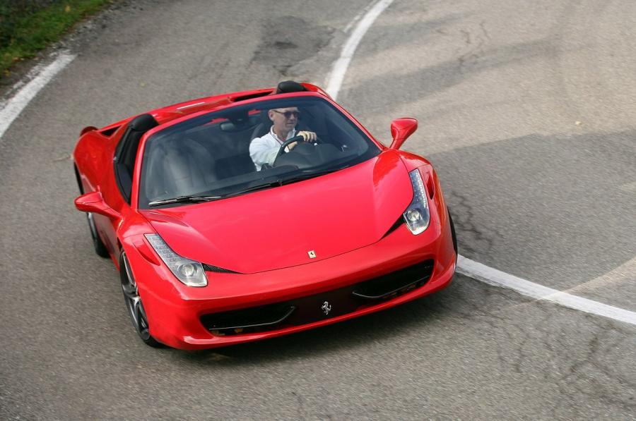  Ferrari 458 Spider 2012 года  (фото 111 из 136)